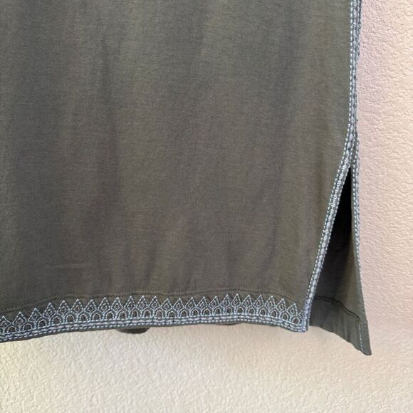 J Jill Relaxed Embroidered T-Shirt Dress Size XS Gray Green Casual Short Sleeve - Picture 4 of 11